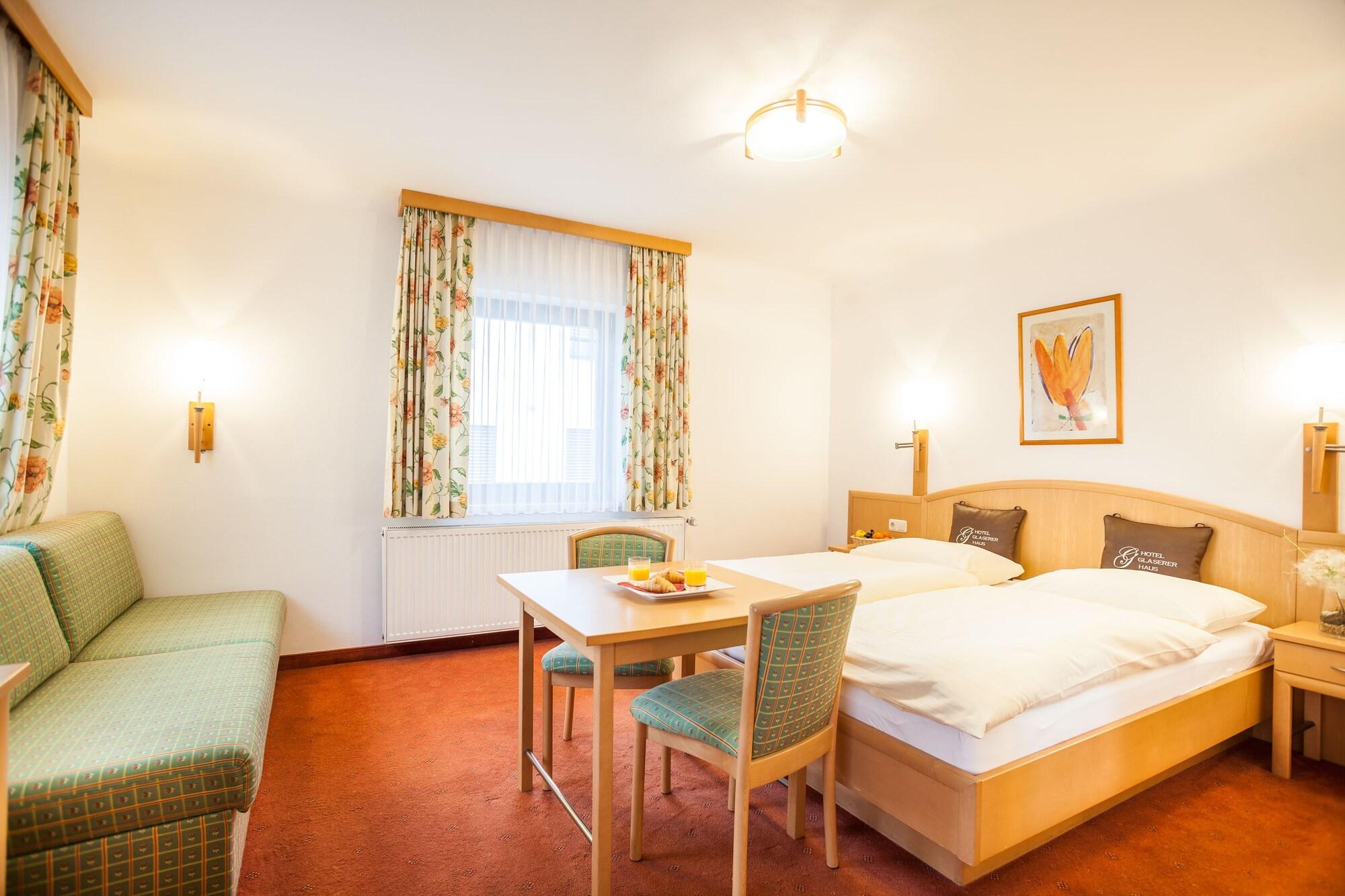 Hotel Glasererhaus 3*
